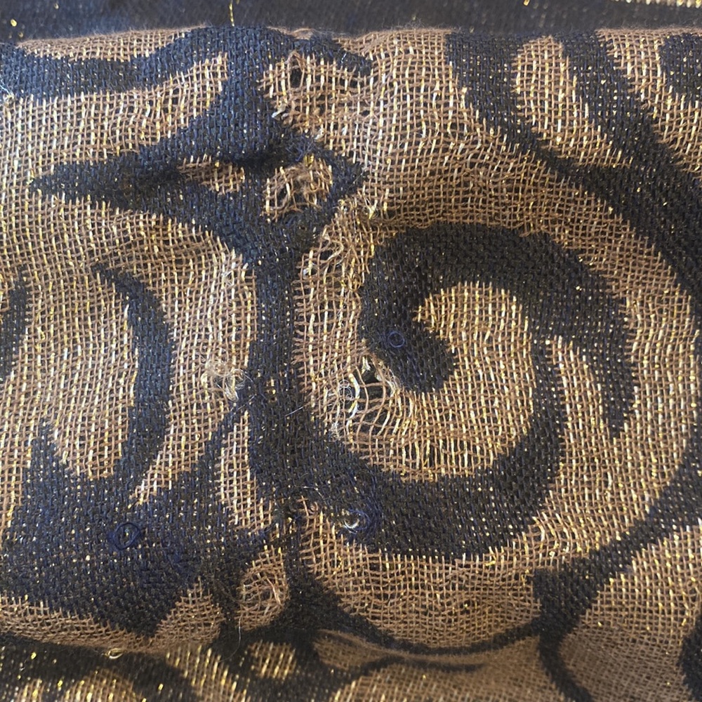 Scarf - Picture 4 of 8